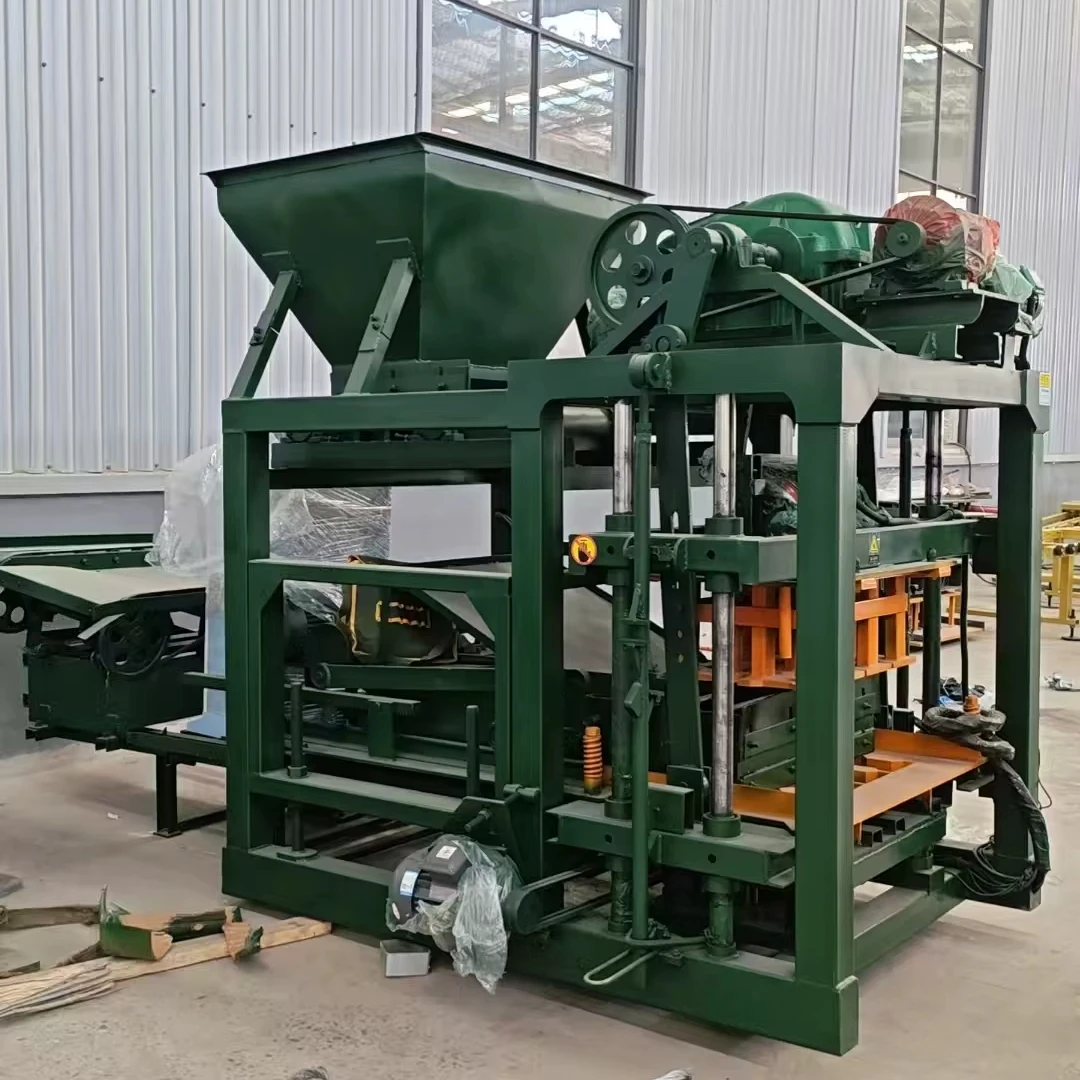 Low Investment Home/Business Fully Automatic Hydraulic PLC Pump Engine Portable 4-25 High Efficiency Cement Block Making Machine