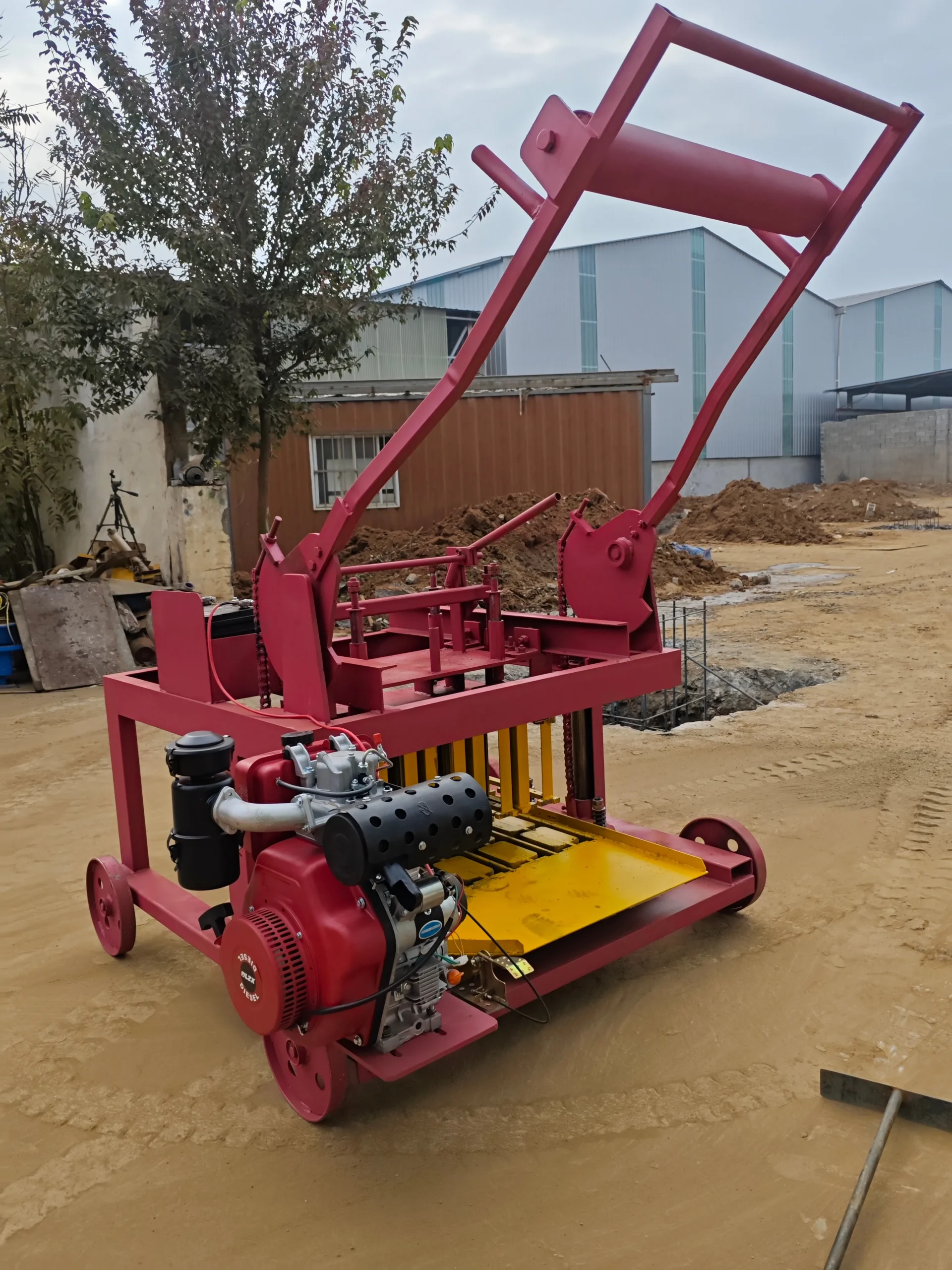 QMR4-45 Mobile Block Machine for Hollow Bricks – Fast Delivery - Image 4