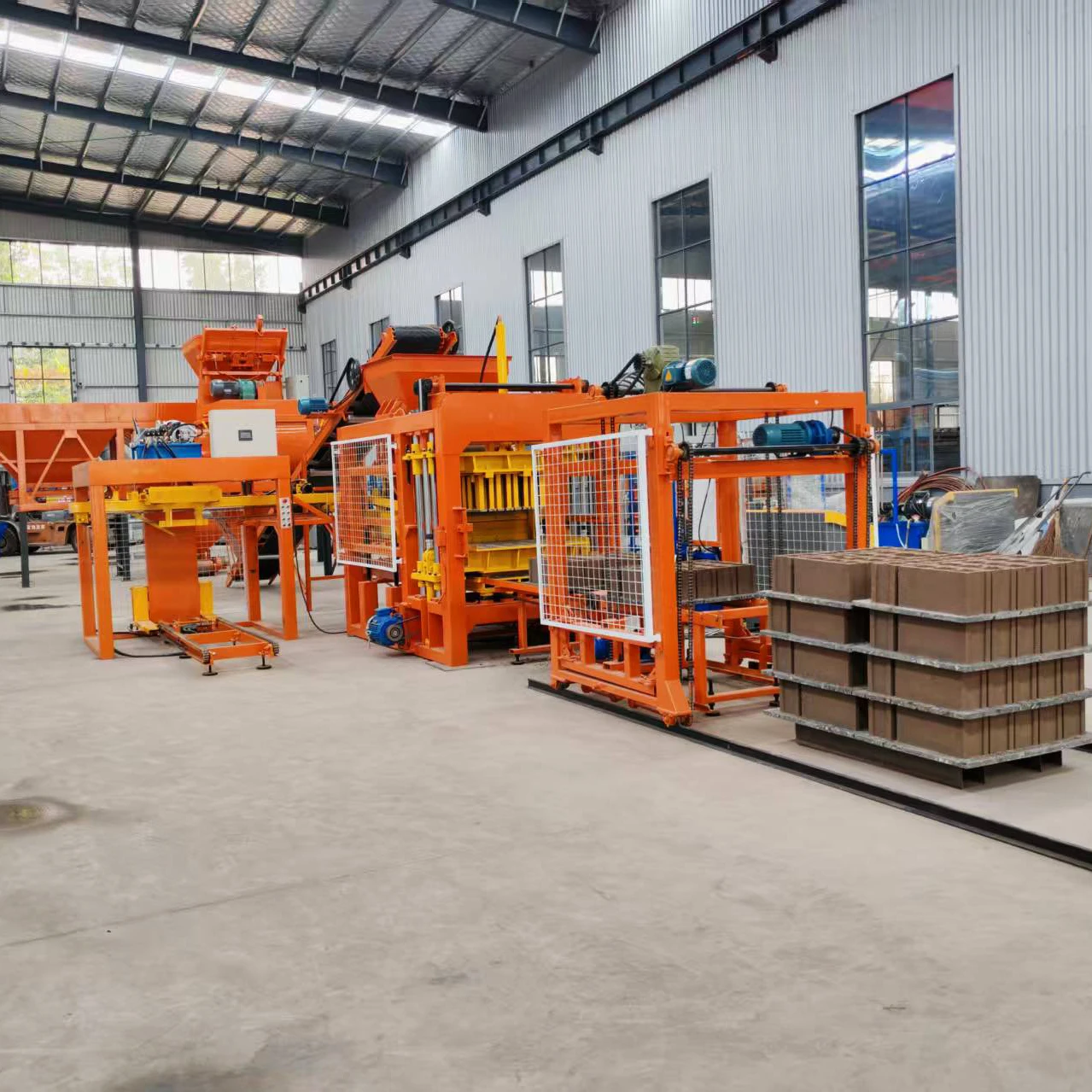 Fast Delivery Automatic Block Machine – QT6-15 Hollow Block - Image 2