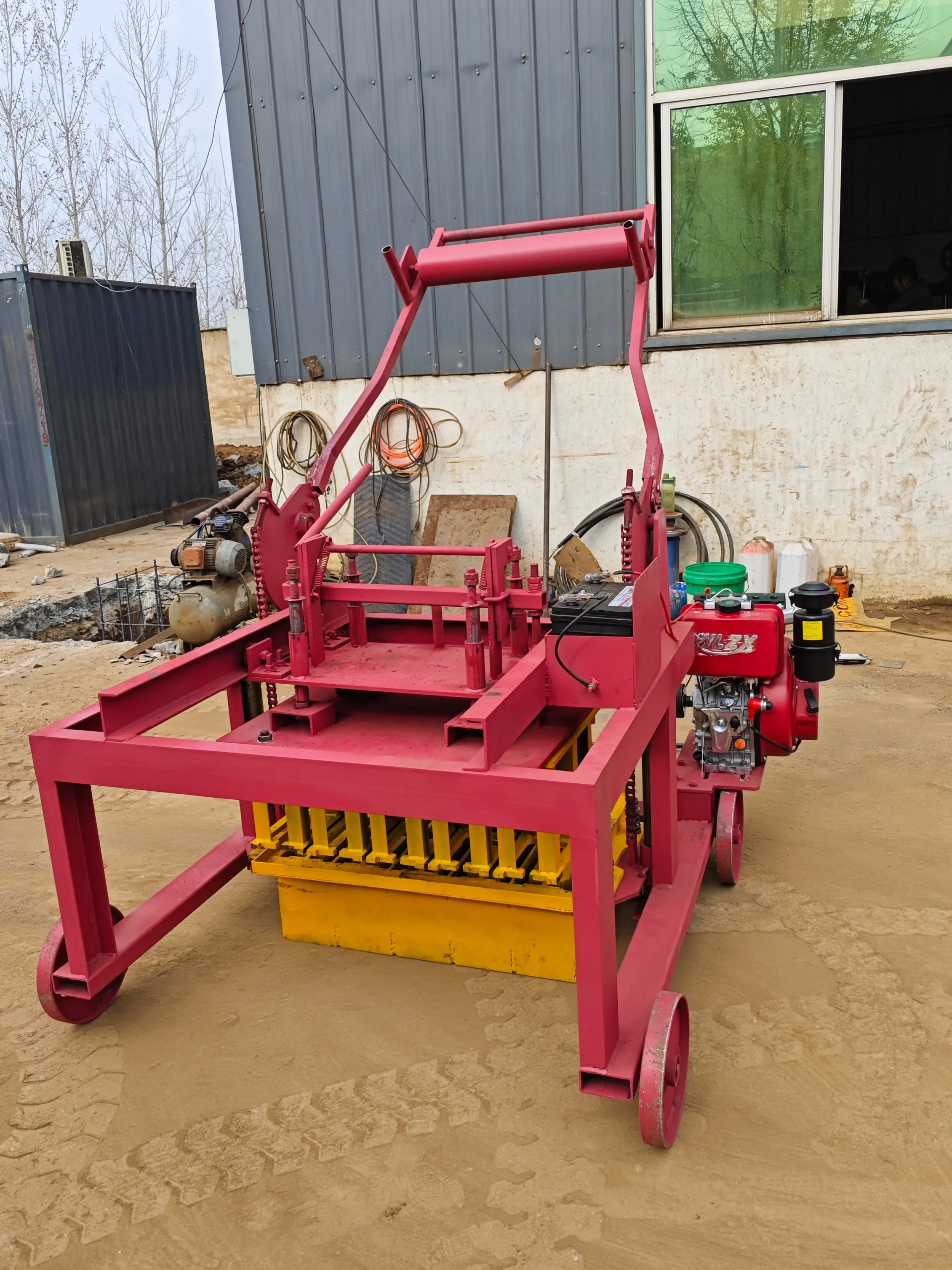 QMR4-45 Mobile Block Machine for Hollow Bricks – Fast Delivery - Image 2