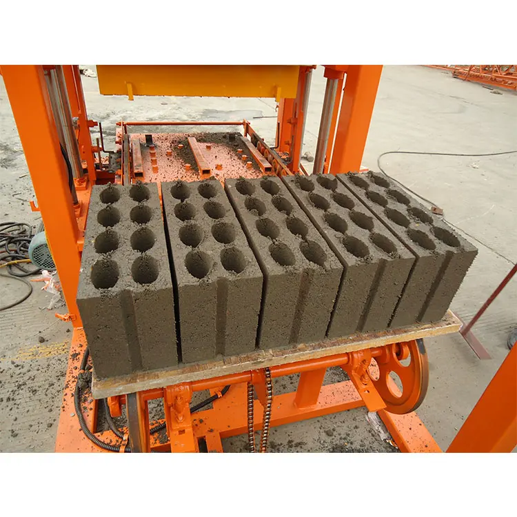 QT4-15A Automatic Block Machine In Stock for Concrete Road Paver - Image 2