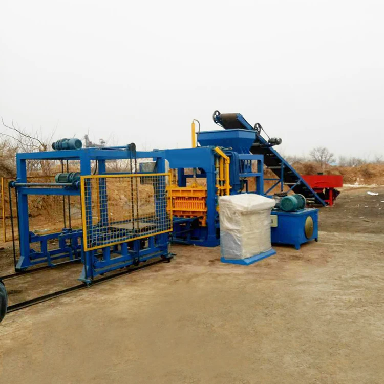 QT4-15 Concrete Block Machine – In Stock for Hollow Paving Bricks - Image 3