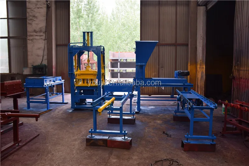 Automatic Concrete Cement Brick Block Making Machine Production Line with Engine & Pump Hollow Block High Efficiency QTF3-20 - Image 4