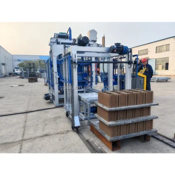 QT4-15 Building Brick Making Machine