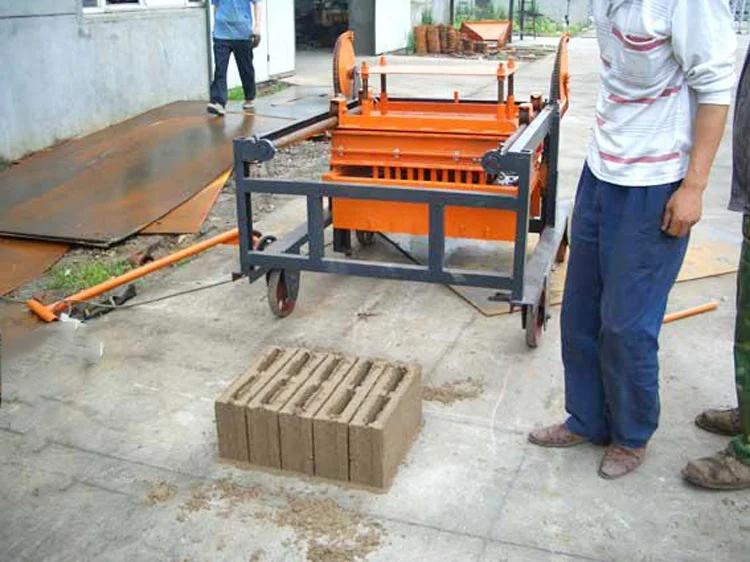 QMR4-45 Mobile Egg-Laying Block Machine – In Stock - Image 6