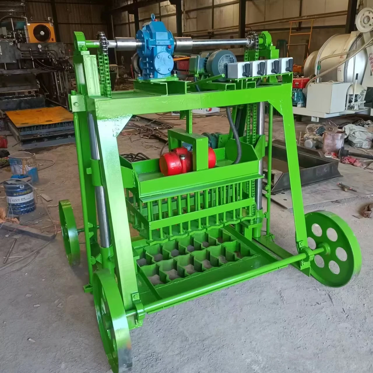 QMJ4-45 Hydraulic Pressure Engine & Motor Cement Hollow Block Making Machine Easy Operation
