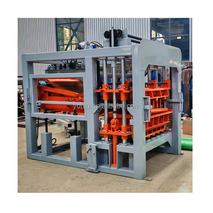 QT6-15 Block Machine for Hollow Block – In Stock - Image 4