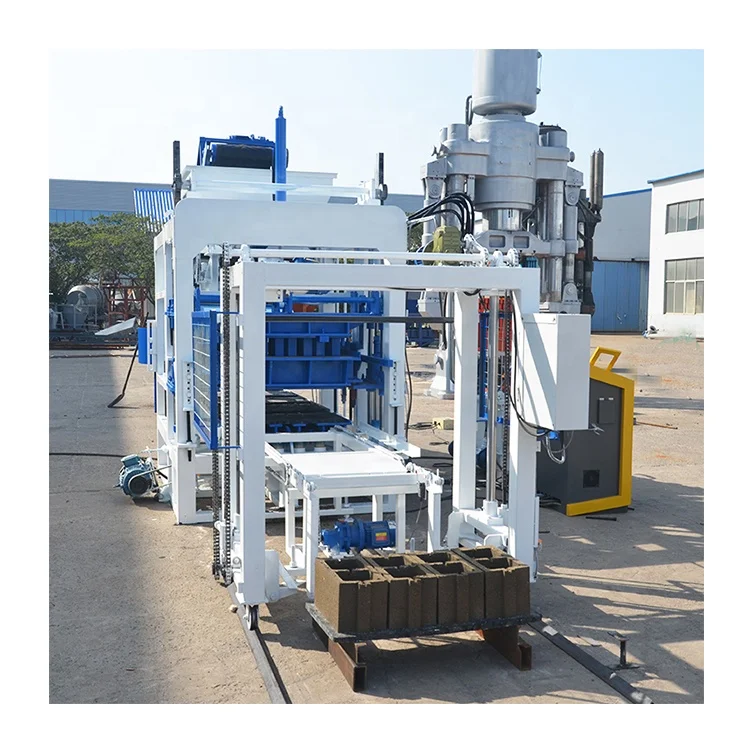 QT4-15 Hydraulic Solid Block Making Machine – In Stock - Image 3